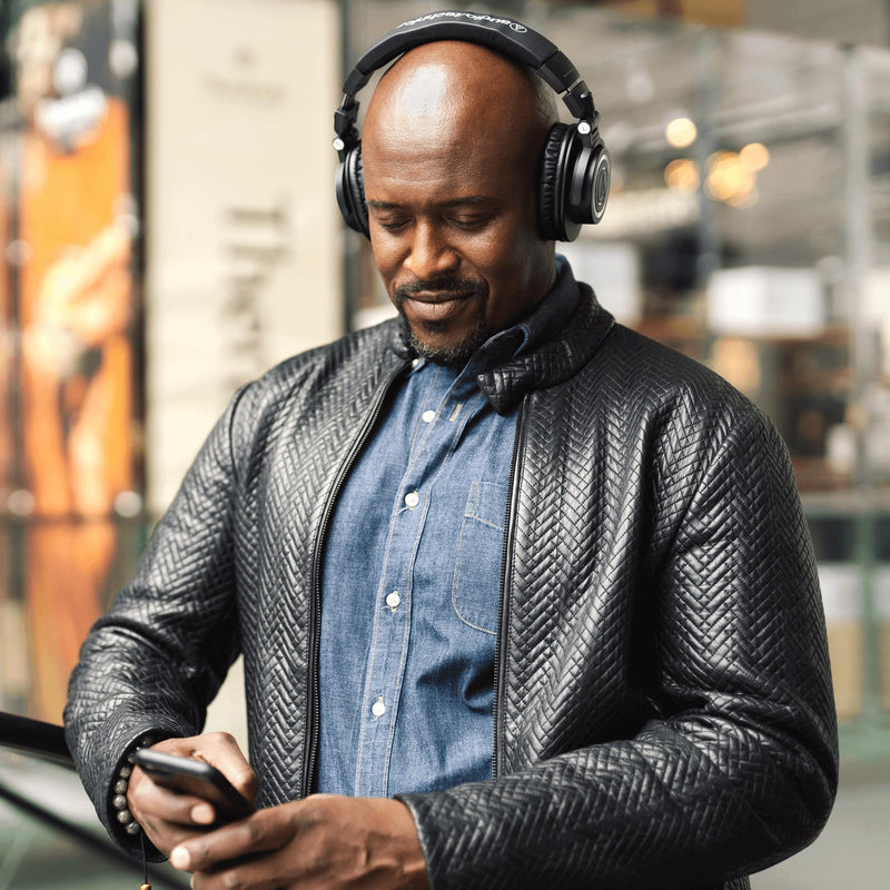 Audio-Technica Wireless Over-the-Ear Headphones with Built-in Microphone ATH-M50xBT2 IMAGE 9